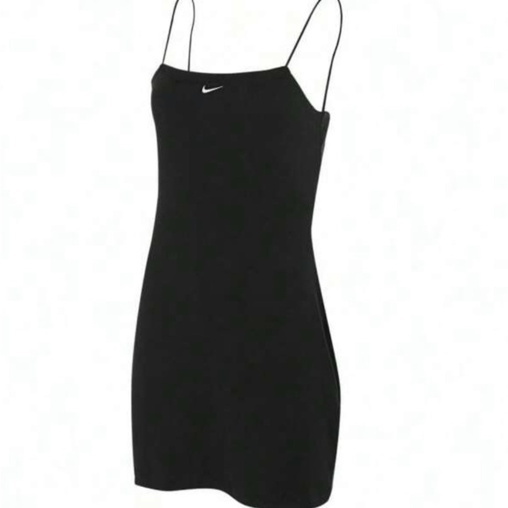 Nike Sportswear Chill Knit
Women's Mini-Rib Cami Dress size XS